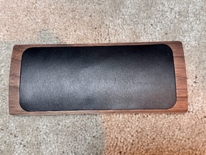 Grovemade Leather & Wood Keyboard Wrist Rest for trackpad 開封のみ、美品です。