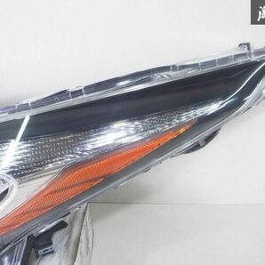 トヨタ 純正 ZVW50 プリウス 前期 LED ヘッドライト ヘッドランプ 左 左側 助手席 KOITO 47-75 刻印 C8 即納 棚43Dの画像3