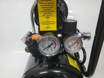 ★小型超静音 横型オイルレスコンプレッサー25Ｌ　タンク搭載　　レギュレーター付　100Ｖ　1.5ＨＰ　3ヵ月保証付_画像3