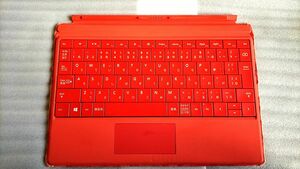 Microsoft Surface キーボード　モデル 1654　タイプカバーキーボード　赤