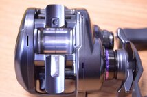 【程度良好品☆】ダイワ 17 スティーズ SV TW 1012SV-XH SLPW RCS 90 ハンドルカスタム 右 DAIWA STEEZ ベイトリール KKM_画像8