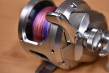 【美品☆人気モデル】シマノ 17 オシアジガー 2000NR-PG 右 SHIMANO OCEA JIGGER ベイトリール オフショア 船釣り ジギング(KKR_O1)_画像5