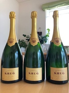 非売品！　ディスプレイ用ボトル　KRUG　クリュッグ　ダミーボトル　マグナムサイズ３本セット