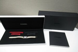 シャネル CHANEL SS/LB ボーイフレンド SM H6401 オパール ホワイト 腕時計 ウォッチ クォーツ BOX付 ランクA BRB・バッグ・財布