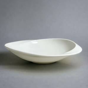 【未使用品】スーププレート 深皿 大量 48枚セット 食器 まとめ売り 白磁 洋食器 白無地皿 業務用の画像5