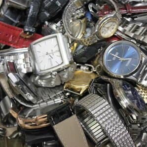〇ジャンク腕時計など大量 SEIKO CITIZEN ソーラー ラバーベルト メンズレディース アンティーク ヴィンテージ/激安1円スタートの画像9