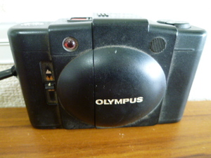 ☆中古品保管品/オリンパス/OLYMPUS/XA2 35㎜3.5/広角単焦点レンズ/コンパクトカメラ/動作未確認/激安1円スタート☆ 