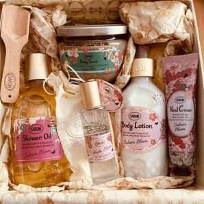 サボン SABON サクラブルーム シャワーオイル スクラブ ボディローション ハンドクリーム 香水