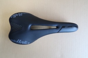 SELLE ITALIA セライタリア SLR Flow TM エス エル アール フロー NEWカラー 新品!! 