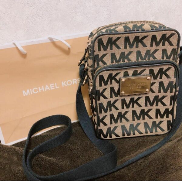 【美品】MICHEAL KORS ショルダーバッグ