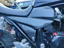 スズキ　GSX1400　ブラックダイヤモンド　blackdiamond A-TECH　カーボン サイドカバー左右セット_画像8