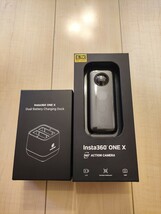 Insta360 one x 中古美品　純正充電器とバッテリー４個付_画像1