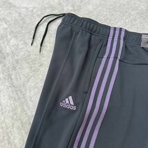 【格安送料】新品未使用 adidas XLサイズ アディダス ジャージ トラックパンツ ボトムス ジム スポーツ 3ストライプ ダークグレー 正規品_画像2