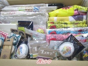 嵐 箱入り グッズセット 未開封多数含む/TシャツMサイズ [難小]