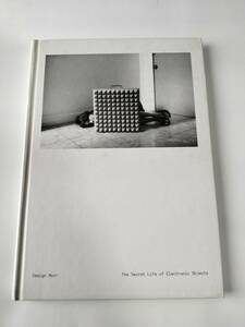 Design Noir: The Secret Life of Electronic Objects / Anthony Dunne / デザイン 