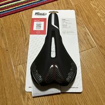 新品 SELLE ITALIA SLR KIT CARBONIO Lサイズ(145mmX275mm) セライタリア　SLR キットカルボニオ　カーボンレール　軽量_画像1