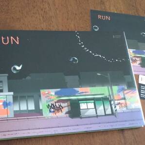 ◎GRAPHIC LYRICS with BTS 「RUN」 イラストカード付き 歌詞絵本