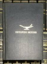 〔8H〕ENCYCLOPEDIA AMERICANA 1～30巻(全巻) まとめて セット 洋書 ディスプレイアメリカーナ 辞書 辞典 _画像3