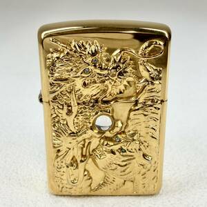 【ZIPPO】ジッポー 龍 虎 ドラゴン タイガー 中古 現状品 1996年製 金色 ゴールドカラー シリアルナンバー入り No.1105 喫煙具 タバコ 煙草