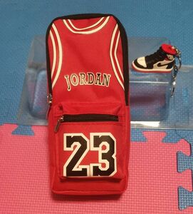 ☆大人気　Michael Jordan23 小物ケース(ペンケース)