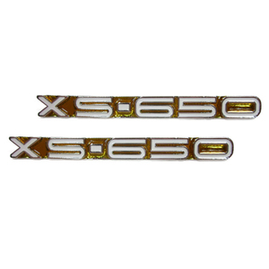 送料185円！YAMAHA(ヤマハ) XS-650 XS-650 サイドカバーエンブレム左右セット イエロー&ホワイト 913259MS