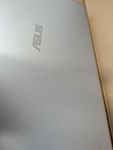 【完動品】中古ASUS Chromebook C425T 14インチ Intel core m3-8100Y 8G 64GB タッチパネル_画像5