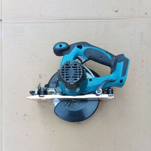 大特価！！！ ★即決22000円★ HS630D マキタ MAKITA 充電式マルノコ 丸のこ 丸ノコの画像8