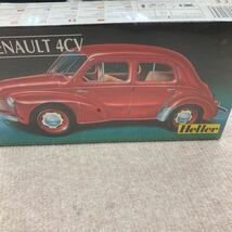 Heller RENAULT 4CV 1/43 ルノー 4CV_画像1