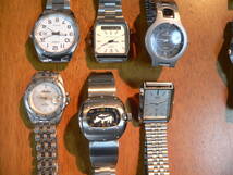 ■男女腕時計　４２個　電池交換済み　CYNA SEIKO　BULOVA　ALBA　ORIENT　zucca　CASIO　他　ブランドメーカー　まとめて　動品　ジャンク_画像2