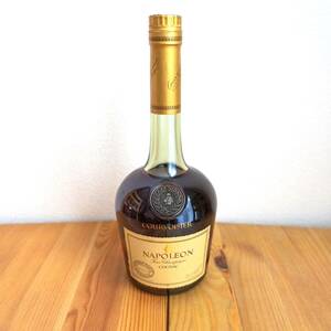 【未開栓】ナポレオン コニャック クルボアジェ 700ml 40% NAPOLEON COGNAC COURVOISIER ブランデー ファインシャンパーニュ 洋酒 古酒