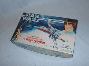  old plastic model * Star Wars *X Wing Fighter *1/22** Revell * old Takara * box attaching *