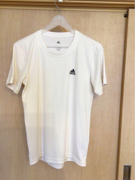 アディダス　adidas スポーツTシャツ　CLIMALITE サイズM ホワイト