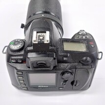 I622 カメラ Nikon DIGITAL CAMERA D70 AF NIKKOR 75-300mm 1:4.5-5.6 デジタル一眼レフカメラ ニコン 中古 ジャンク品 訳あり_画像4