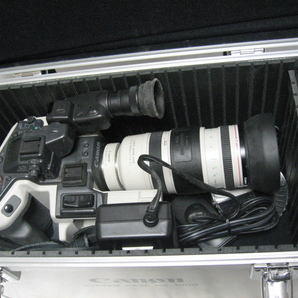 Canon キャノン ビデオカメラ LX-1 CL 8-120㎜ F=1:1.4-2.1 アルミケース SYSTEM CASE HC-1000 付き 現状品の画像2