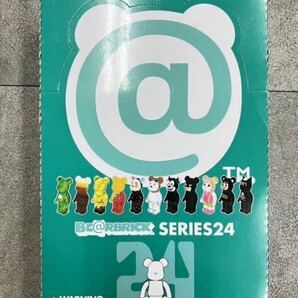 未開封保存品 Be@rbrick 100% SERIES 21、24、26、35、37、39、40、41 まとめ8BOX シリーズ ベアブリック100% medicom toy メディコムトイの画像2