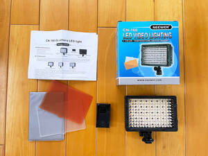 美品 NEEWER CN-160 LED ビデオライト 160 LED　No.1