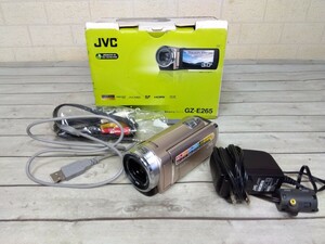 378■JVC　デジタルビデオカメラ　Everio　エブリオ GZ-E265　通電確認済　ジャンク現状品