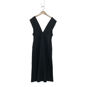 Mame Kurogouchi マメクロゴウチ Ribbon Stripe V Neck Dress ランダムプリーツジャンパースカート ワンピース ブラック 2 MM20FW-DR047