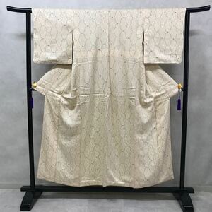 着物　総柄　袷　小紋　正絹　春夏秋冬　クリーム色　着丈151cm 裄丈61cm 0321-32y