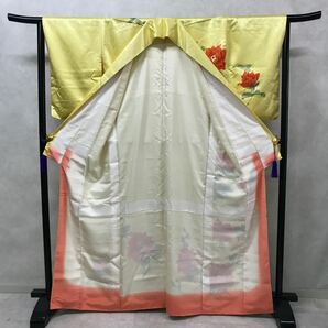 着物 総柄 袷 付下げ 正絹 春夏秋冬 お花 綸子 黄色 着丈164cm 裄丈63cm 0321-41yの画像6