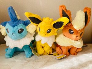 ポケモン ふわふわ抱きぬいぐるみ　ブースター　シャワーズ　サンダース　まとめ売り　新品未使用タグ付き