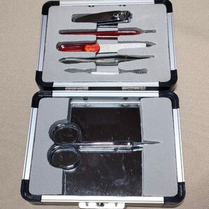 新品未使用ネイルケアセット ミニトランク調ケース ブラウン