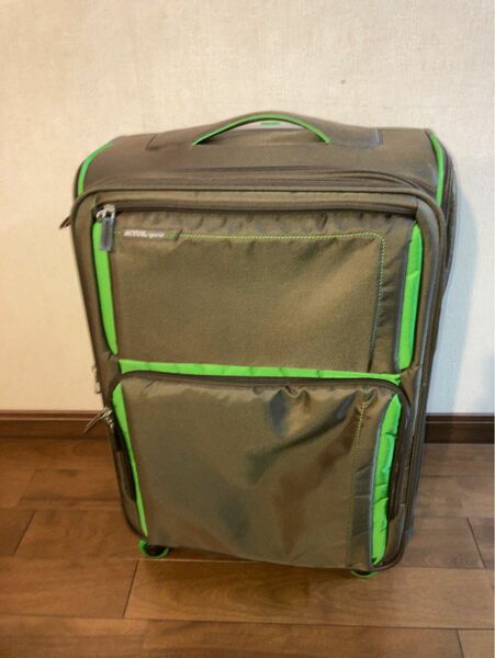 ACTUS SPORTS スーツケース　キャリーバック大きめ、軽量、収納多い