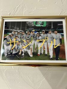 大谷翔平　A4写真 WBC 優勝記念（他にも多数出品してますので是非ご覧下さい）皆さん素敵な最高の笑顔。フレームカラーゴールド