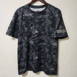 状態良好 OAKLEY オークリー ドライTシャツ グレー デジタルカモフラージュ柄 メンズXLサイズ スポーツウェア 野球 ゴルフ