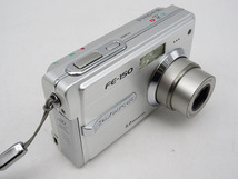 ★sz1643　オリンパス　コンパクトデジタルカメラ　FE-150　OLYMPUS　5.0メガピクセル　充電器付き　コンデジ　動作確認済　送料無料★_画像3