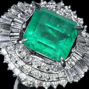 IVM10995S【1円～】新品仕上【RK宝石】≪Emerald≫ 豪華! 極上エメラルド 大粒2.58ct! 極上ダイヤモンド 0.82ct Pt900 超高級リング ダイヤの画像4