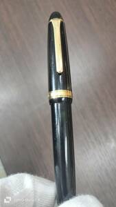 SAILOR セーラー 万年筆 1911 ペン先14K　　ネーム入り　☆インク未確認