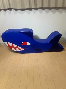 サメ　バランスクッション　子供　知育玩具　遊具　フランス製