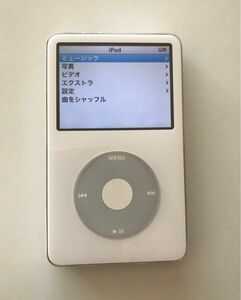 iPod classic 第5世代 30GB 白A1136 元箱あり